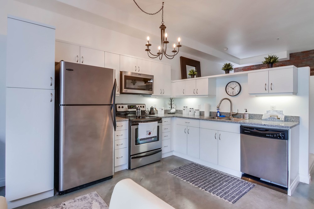 Virtual tour photo 14 of 27 for 889 Date St., Unit 128