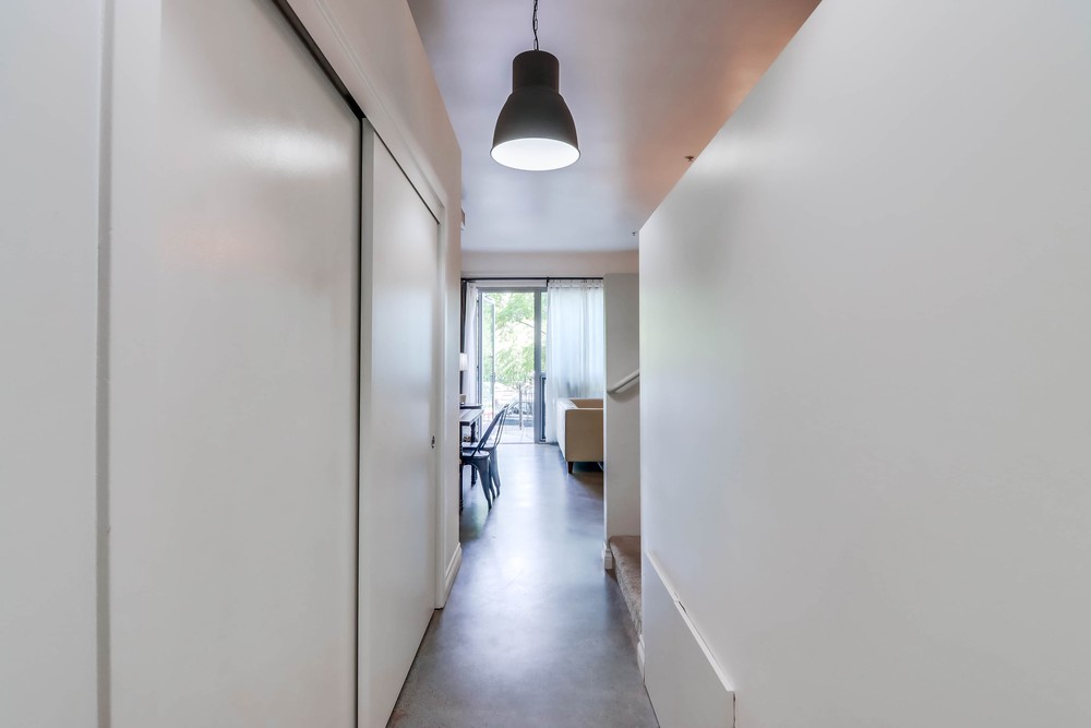 Virtual tour photo 21 of 27 for 889 Date St., Unit 128
