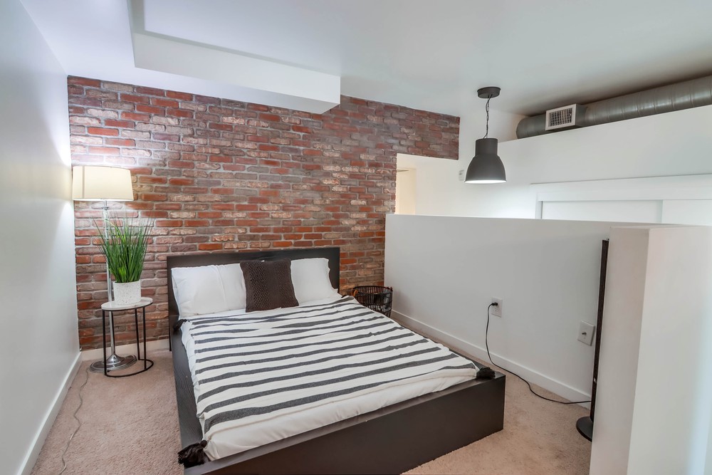 Virtual tour photo 19 of 27 for 889 Date St., Unit 128