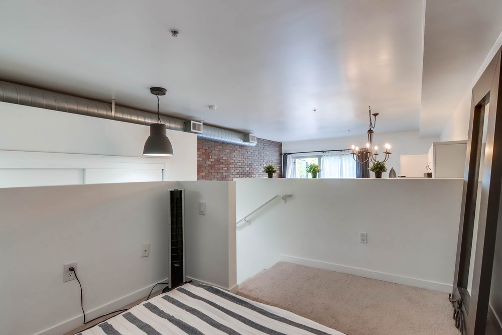 Virtual tour photo 20 of 27 for 889 Date St., Unit 128