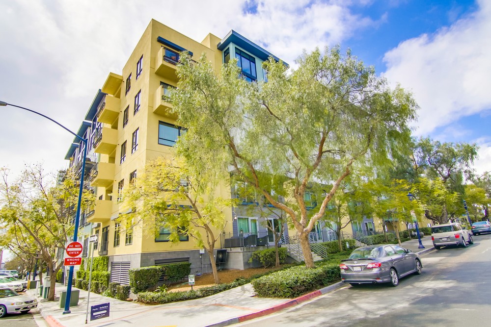 Virtual tour photo 4 of 59 for 889 Date St UNIT 348