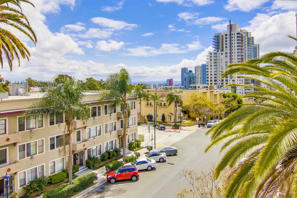 Virtual tour photo 32 of 59 for 889 Date St UNIT 348