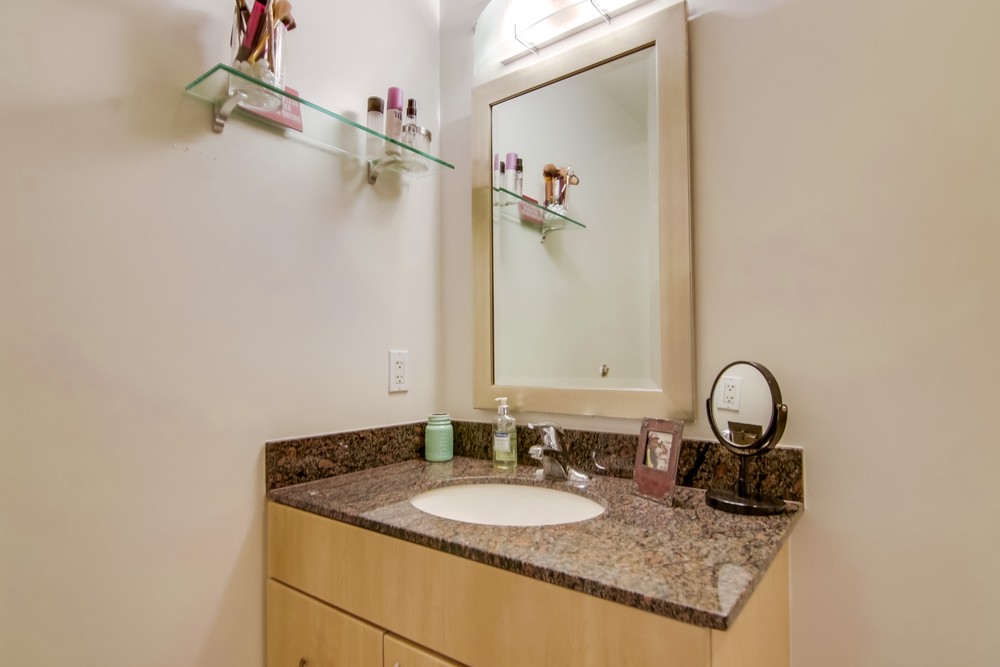 Virtual tour photo 38 of 59 for 889 Date St UNIT 348