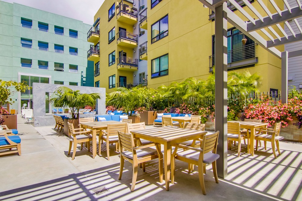 Virtual tour photo 56 of 59 for 889 Date St UNIT 348
