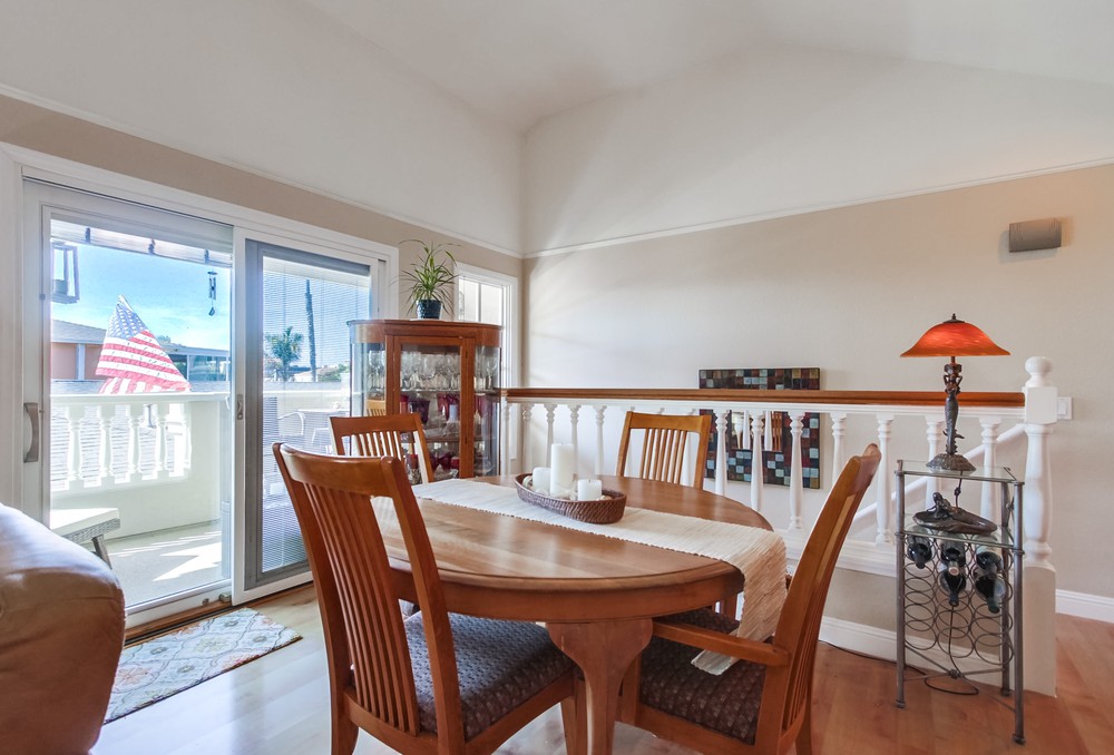 Virtual tour photo 13 of 58 for 889 Felspar St