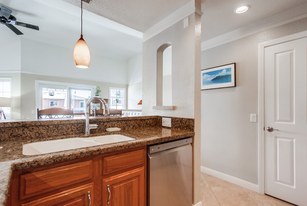 Virtual tour photo 21 of 58 for 889 Felspar St