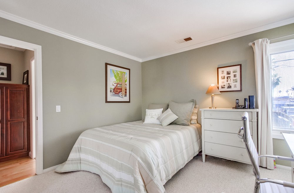 Virtual tour photo 31 of 58 for 889 Felspar St