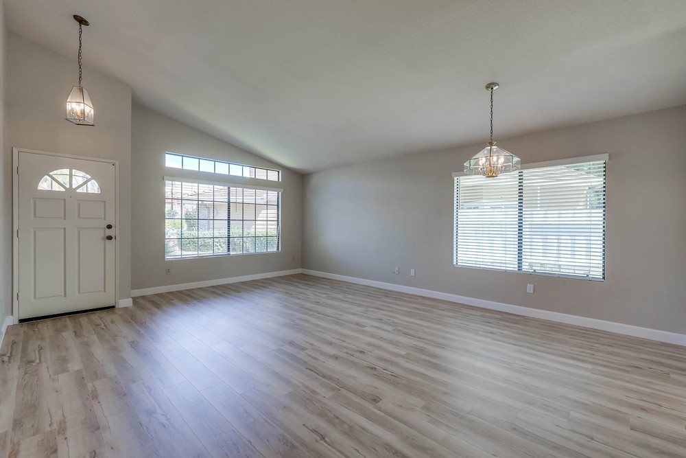 Virtual tour photo 6 of 39 for 8891 Pipestone Way