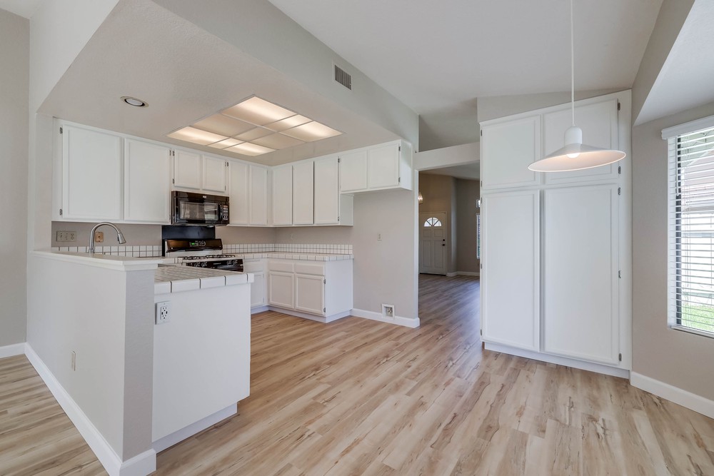 Virtual tour photo 11 of 39 for 8891 Pipestone Way