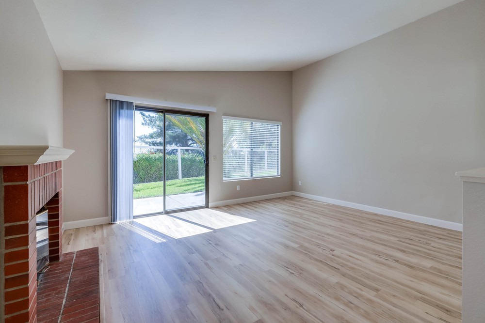 Virtual tour photo 14 of 39 for 8891 Pipestone Way