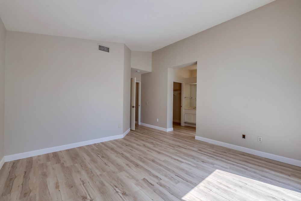 Virtual tour photo 21 of 39 for 8891 Pipestone Way
