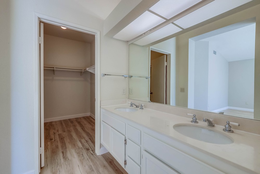 Virtual tour photo 24 of 39 for 8891 Pipestone Way