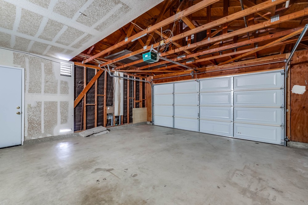 Virtual tour photo 31 of 39 for 8891 Pipestone Way
