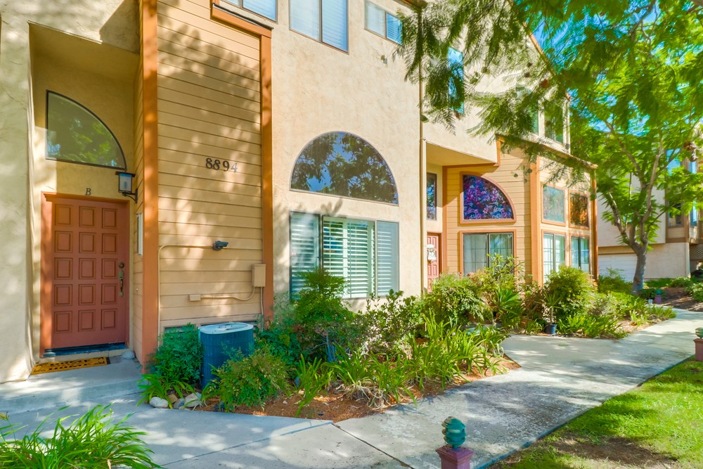 Virtual tour photo 5 of 33 for 8894 Highwood Dr UNIT B