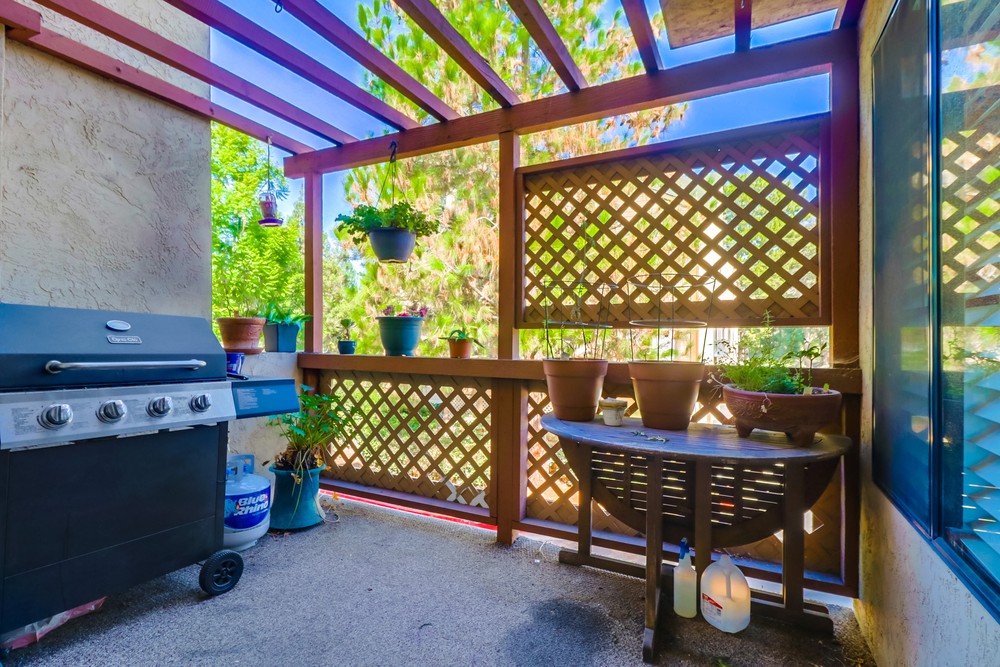 Virtual tour photo 20 of 33 for 8894 Highwood Dr UNIT B