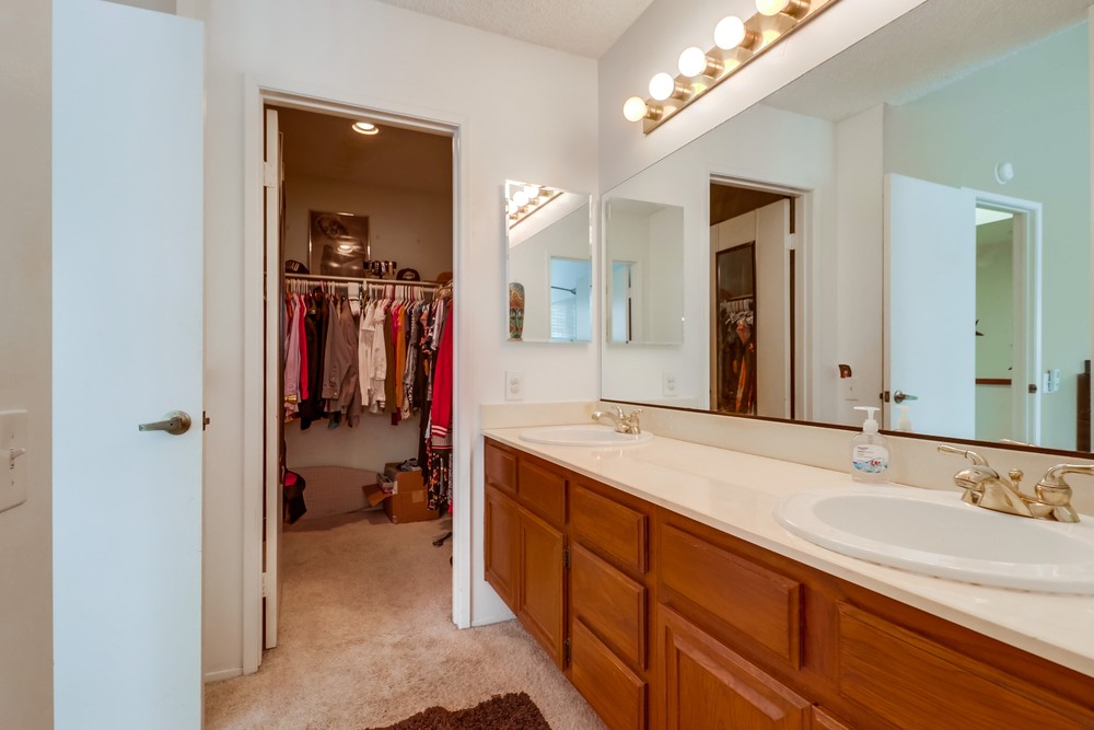 Virtual tour photo 25 of 33 for 8894 Highwood Dr UNIT B