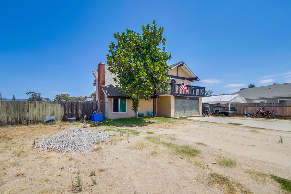 Virtual tour photo 3 of 62 for 8896 Aquarius Dr
