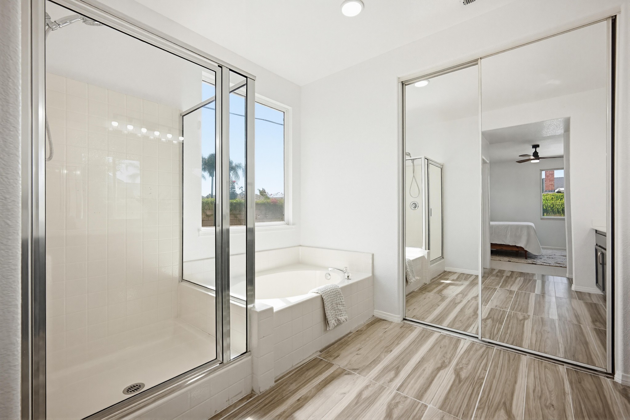 Virtual tour photo 30 of 52 for 891 E Cottonwood St