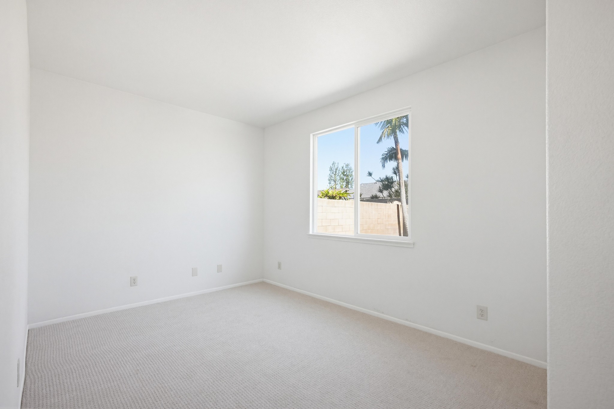 Virtual tour photo 35 of 52 for 891 E Cottonwood St