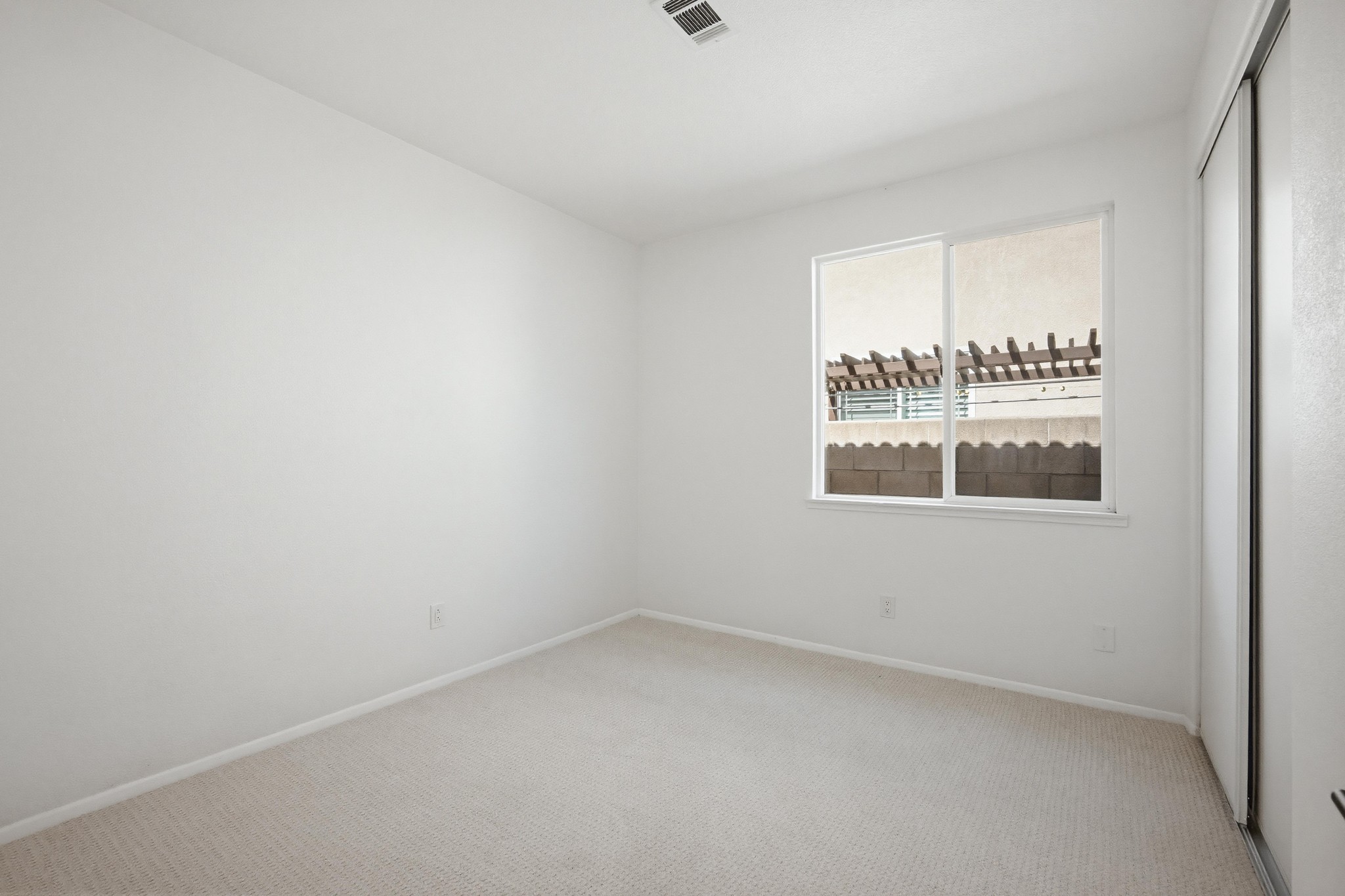 Virtual tour photo 40 of 52 for 891 E Cottonwood St