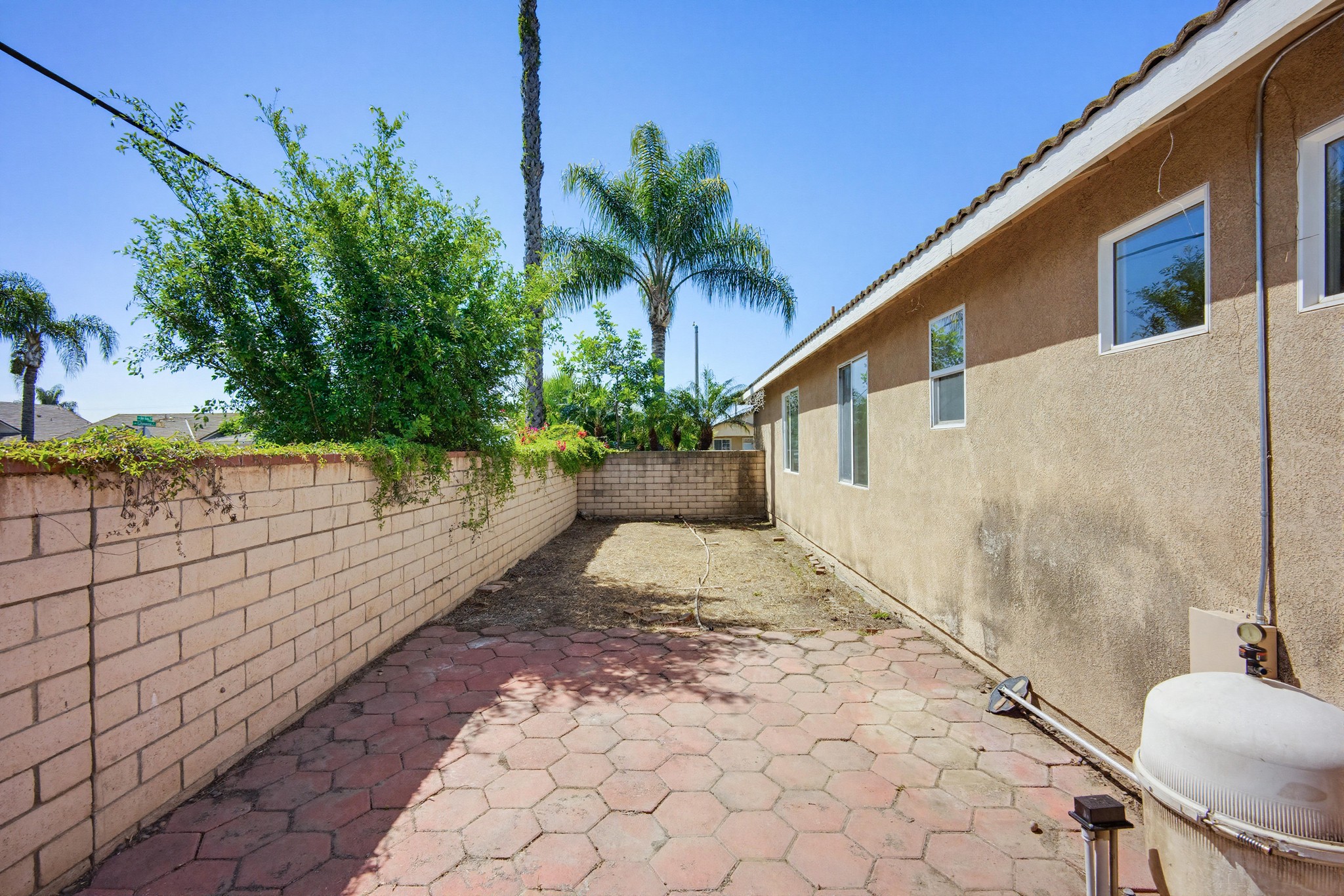 Virtual tour photo 51 of 52 for 891 E Cottonwood St