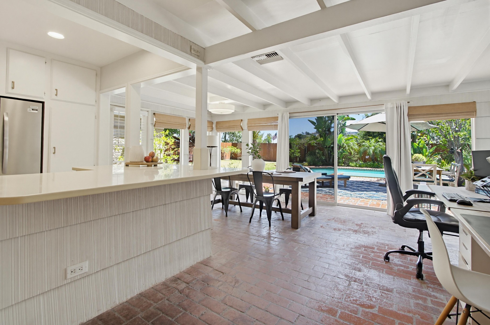 Virtual tour photo 14 of 74 for 8917 Lemon Ave