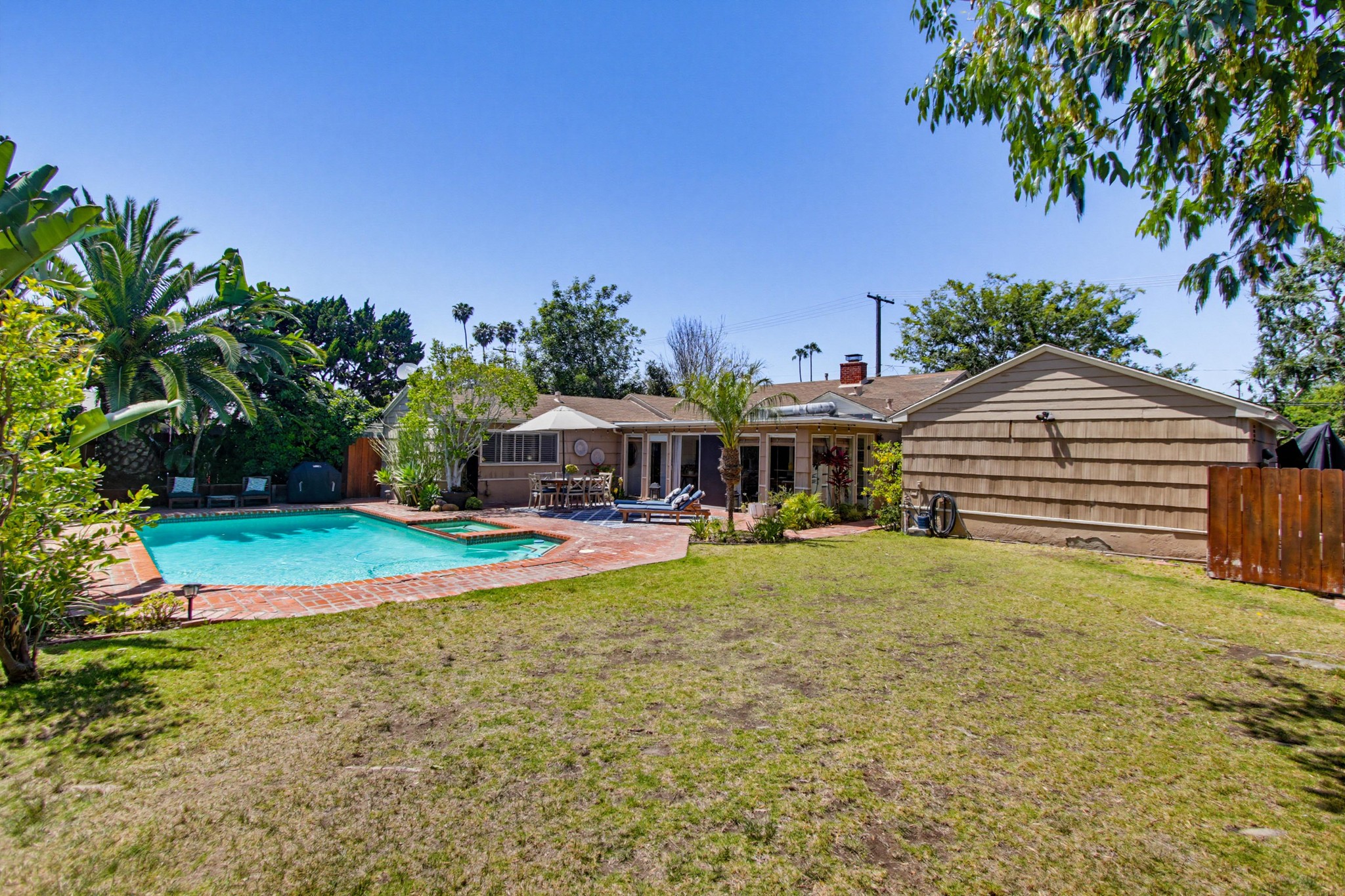 Virtual tour photo 47 of 74 for 8917 Lemon Ave