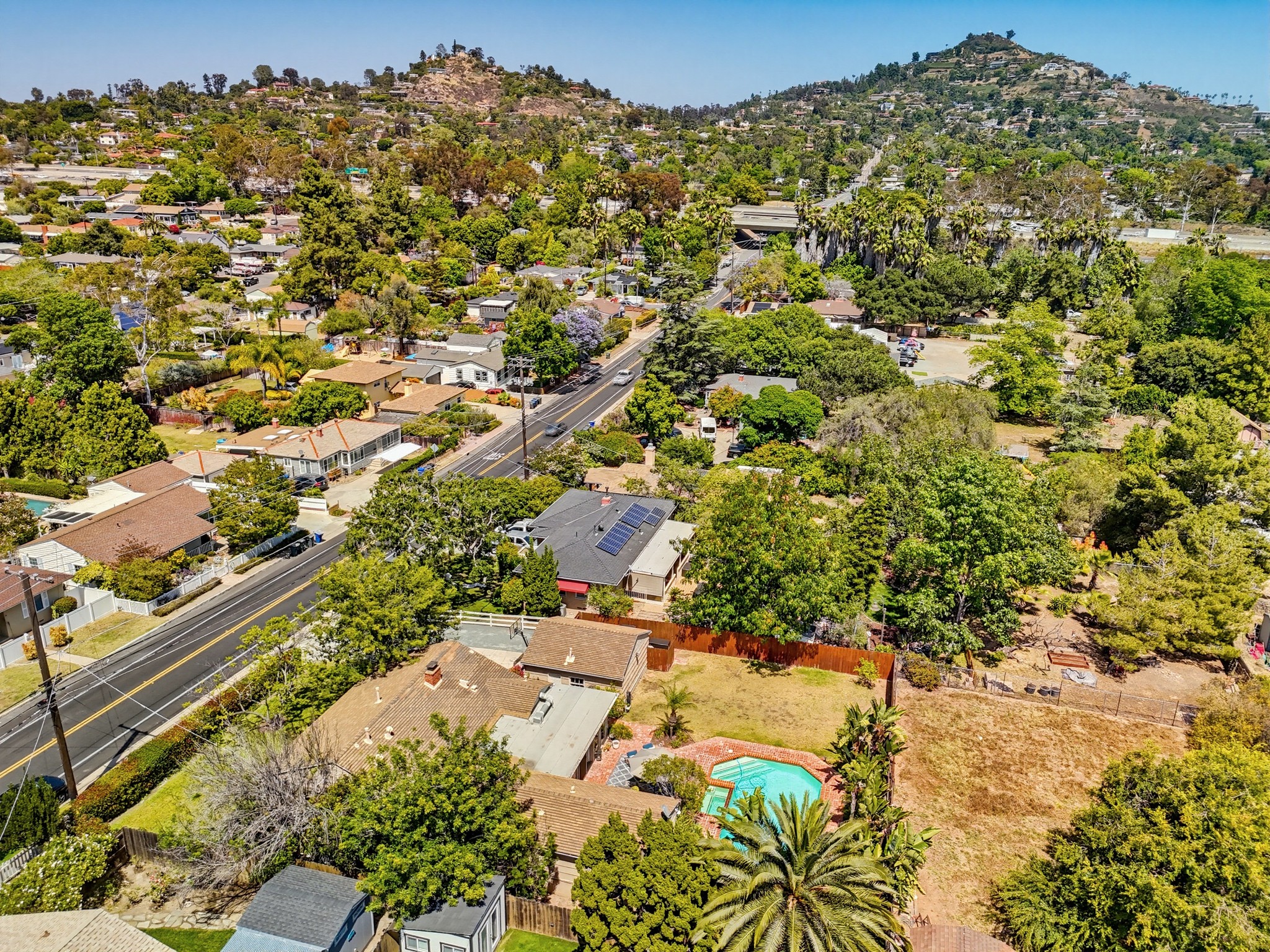 Virtual tour photo 60 of 74 for 8917 Lemon Ave