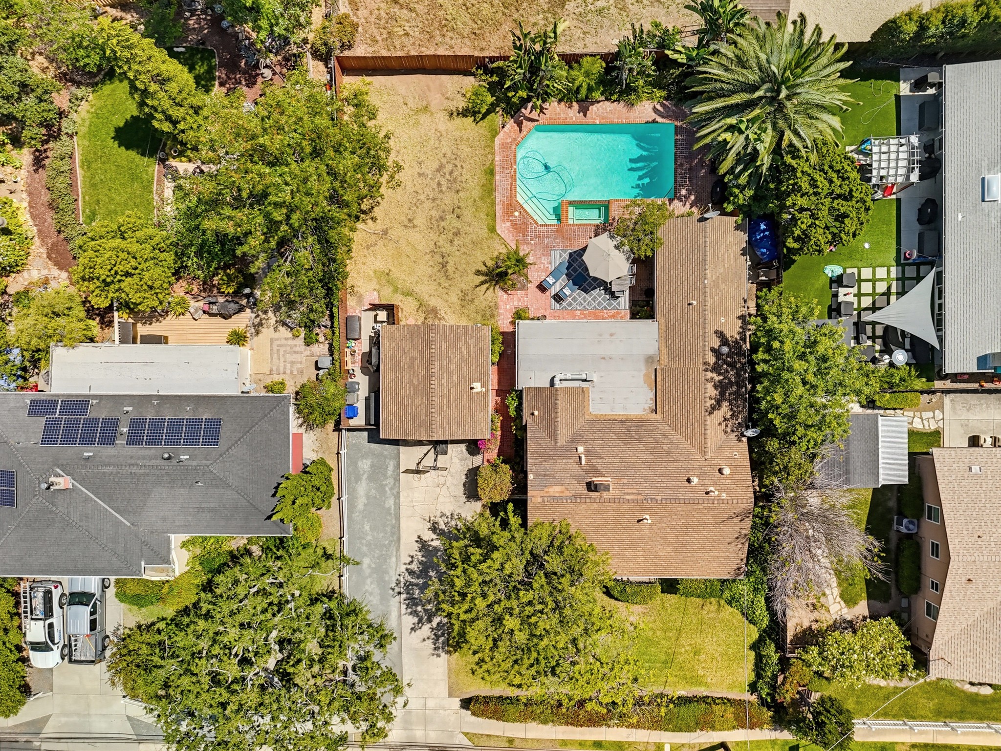 Virtual tour photo 72 of 74 for 8917 Lemon Ave