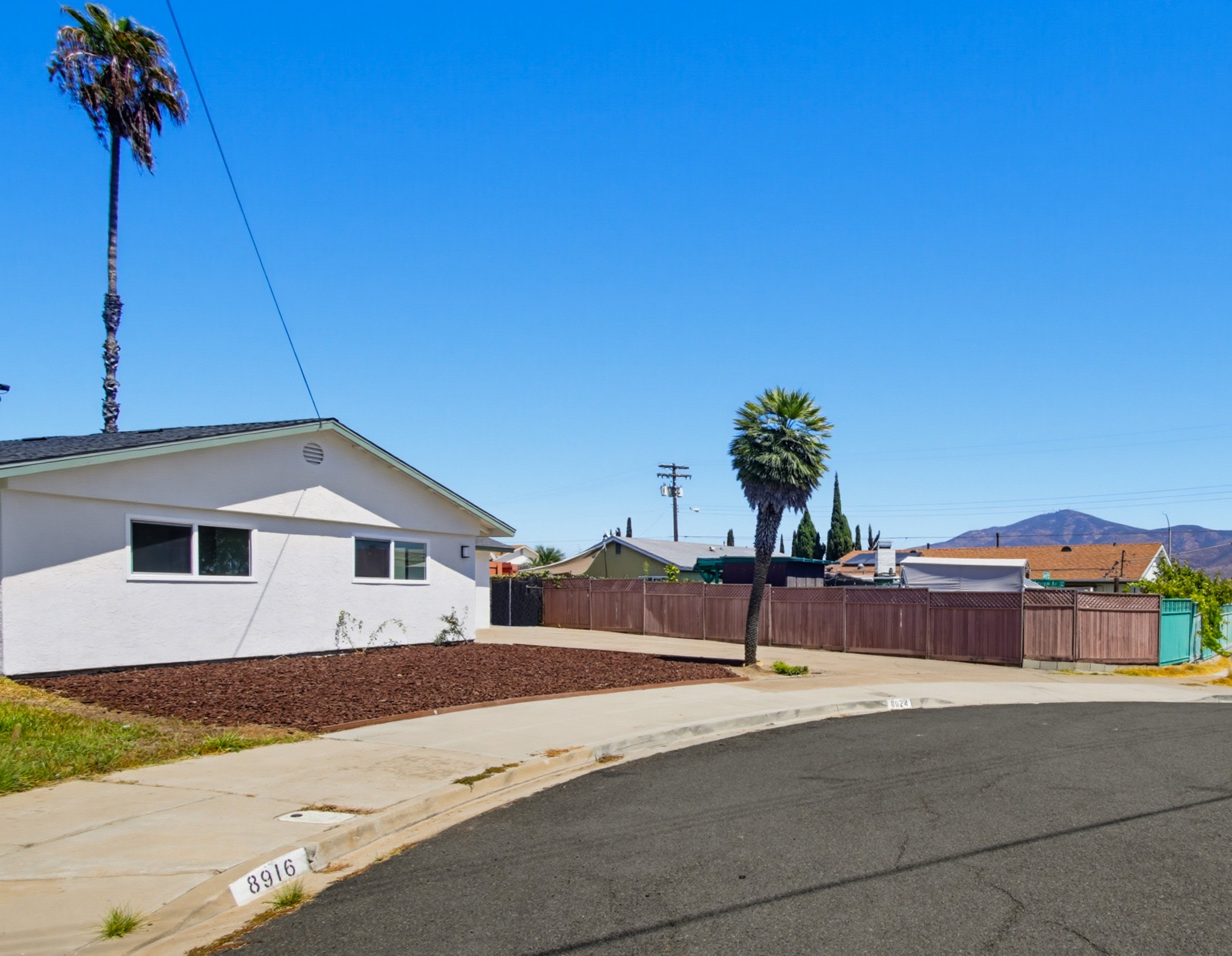 Virtual tour photo 4 of 46 for 8924 Jana Ct