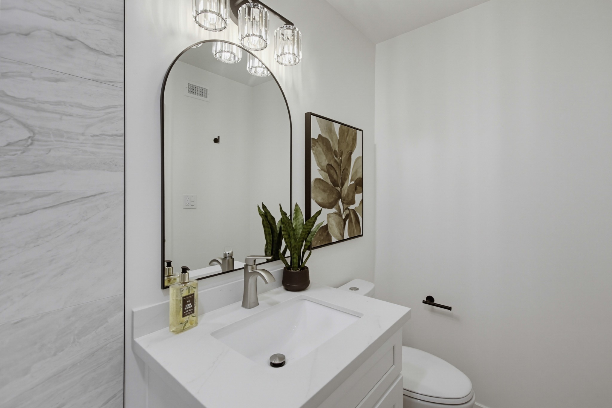 Virtual tour photo 19 of 46 for 8924 Jana Ct