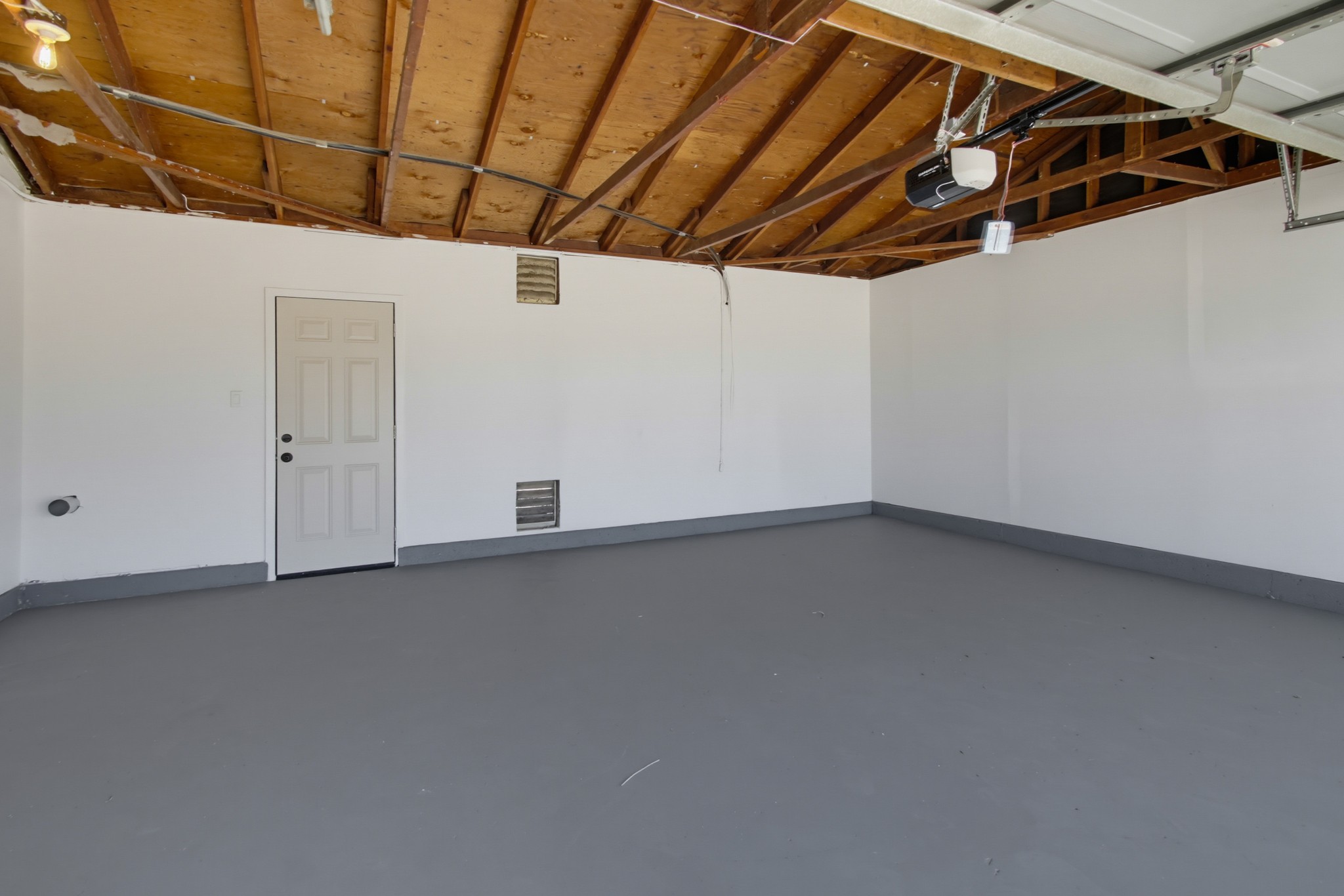 Virtual tour photo 44 of 46 for 8924 Jana Ct