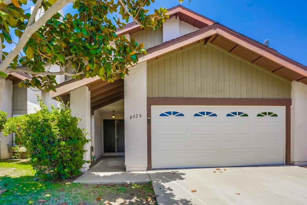 Virtual tour photo 5 of 46 for 8928 Menkar Rd