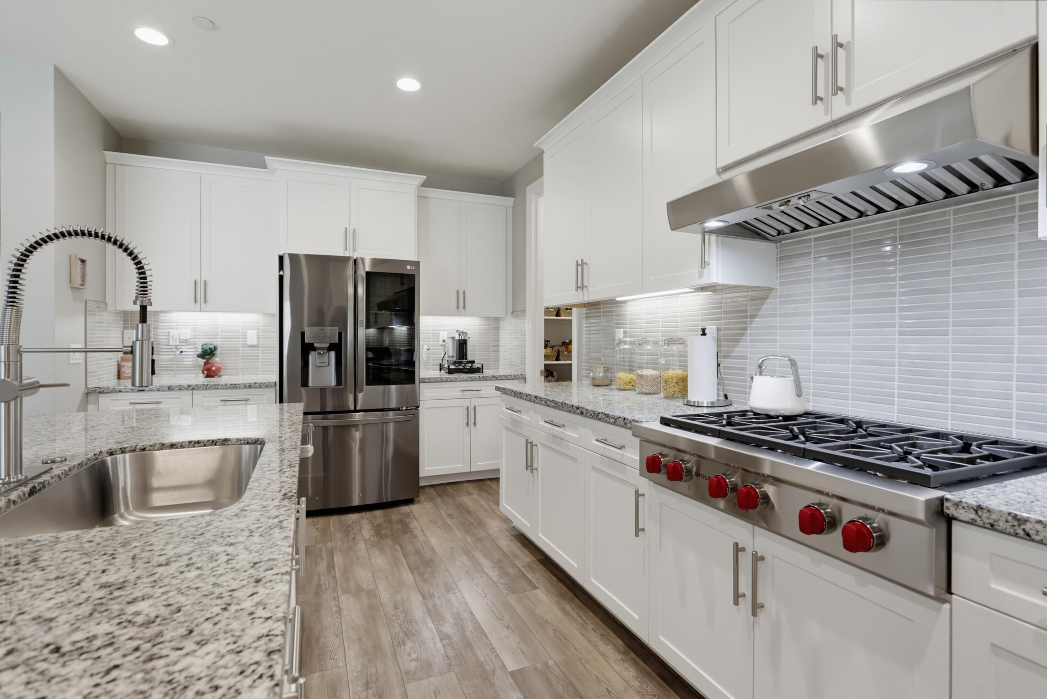 Virtual tour photo 7 of 21 for 893 Woodhaven Rd