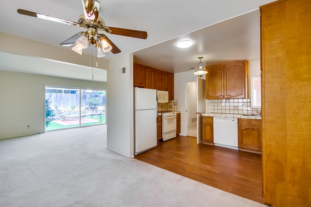 Virtual tour photo 11 of 37 for 8936 Sovereign Road