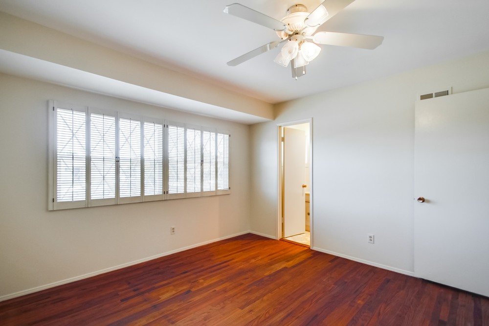 Virtual tour photo 19 of 37 for 8936 Sovereign Road