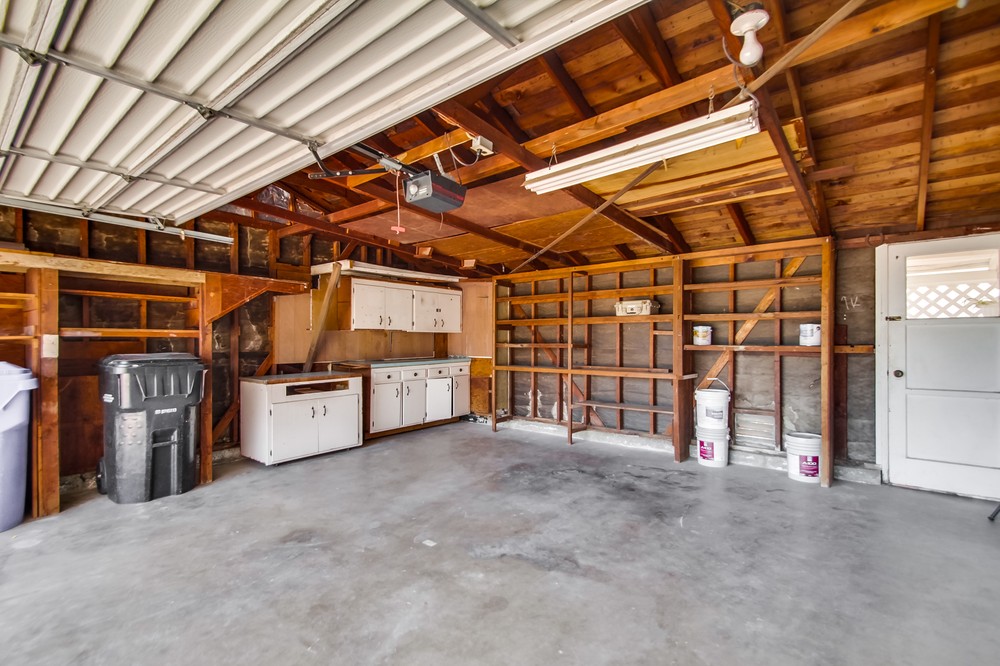 Virtual tour photo 29 of 37 for 8936 Sovereign Road
