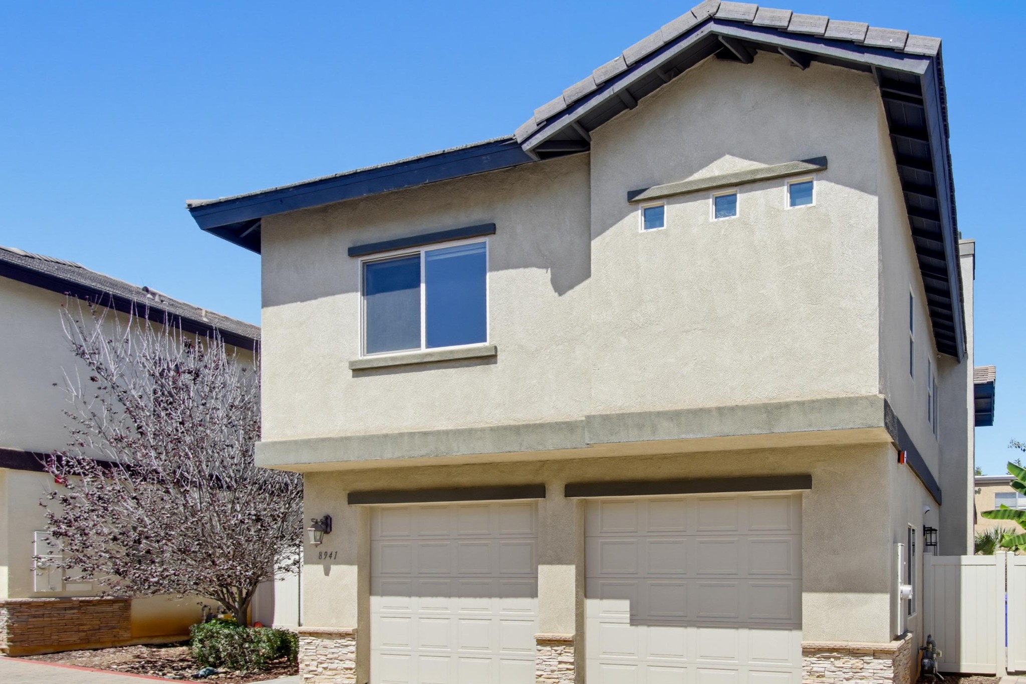 Virtual tour photo 4 of 62 for 8941 Magnolia Ave