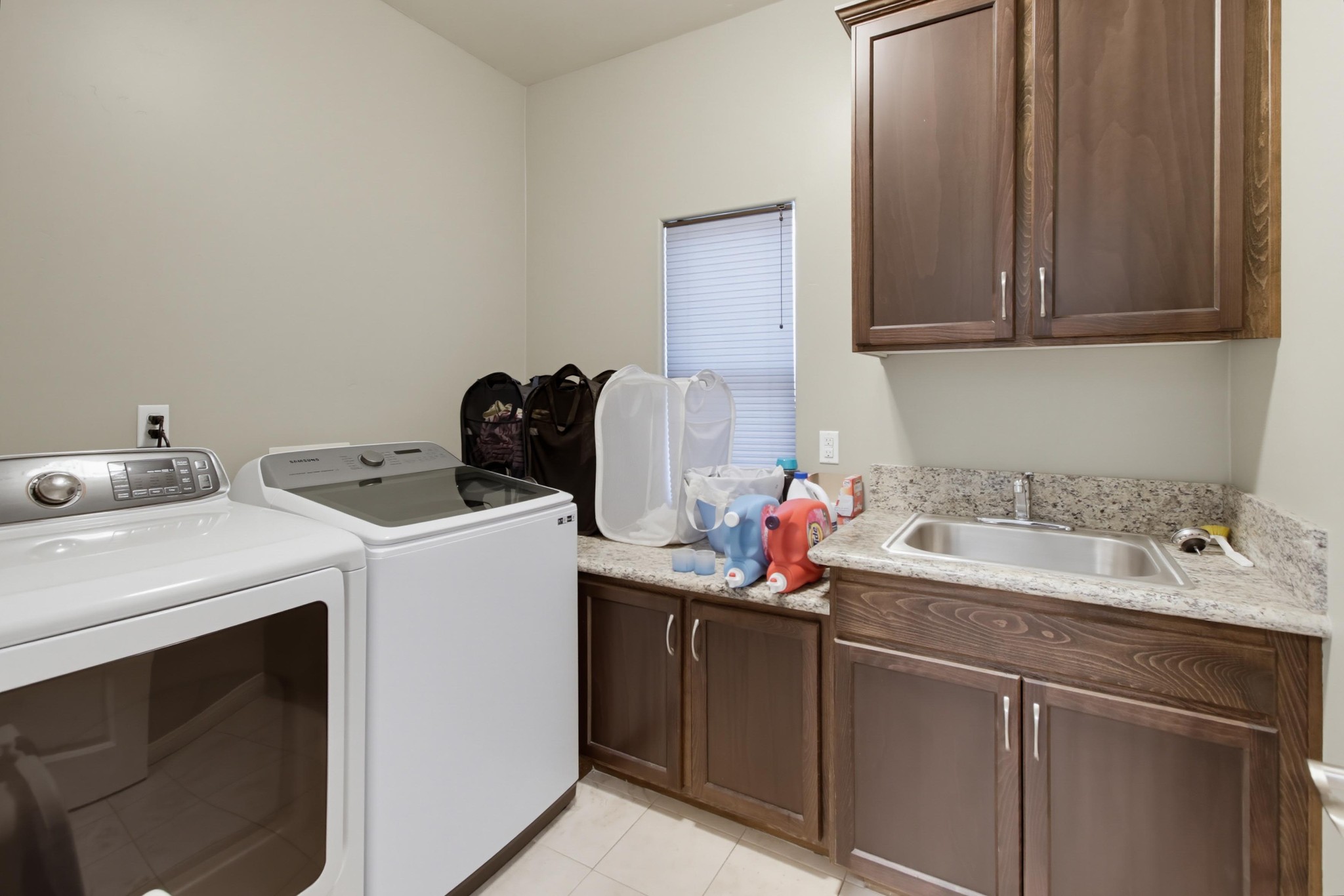 Virtual tour photo 31 of 62 for 8941 Magnolia Ave