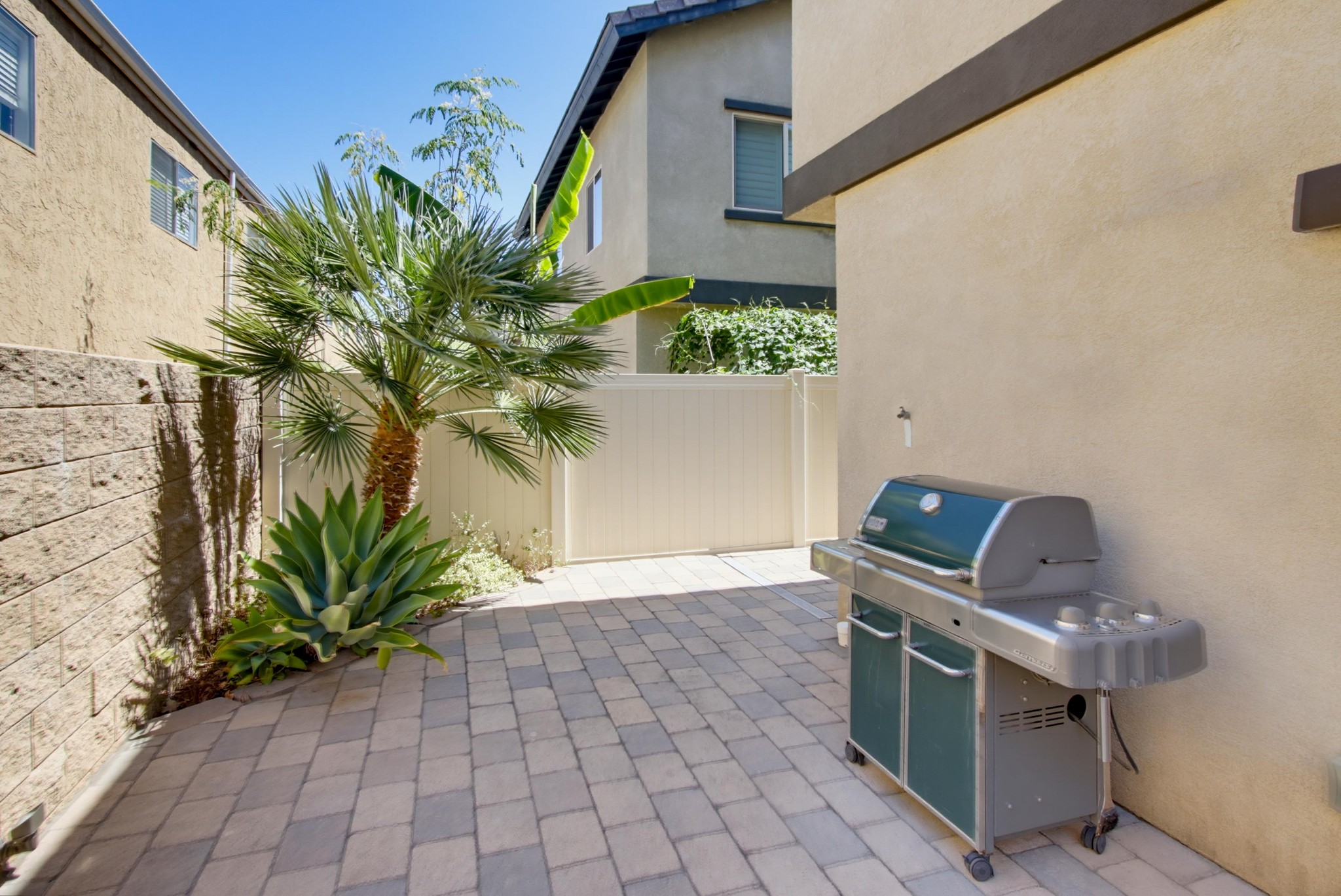 Virtual tour photo 51 of 62 for 8941 Magnolia Ave