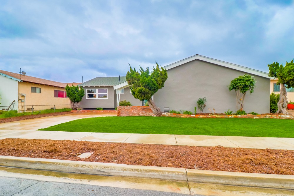 Virtual tour photo 3 of 43 for 8951 Sovereign Rd