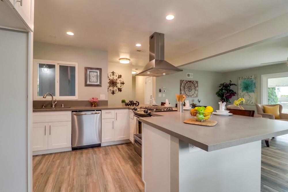 Virtual tour photo 22 of 43 for 8951 Sovereign Rd