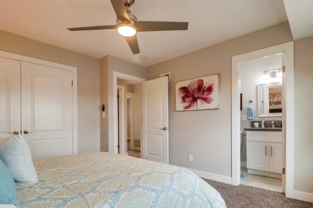 Virtual tour photo 28 of 43 for 8951 Sovereign Rd