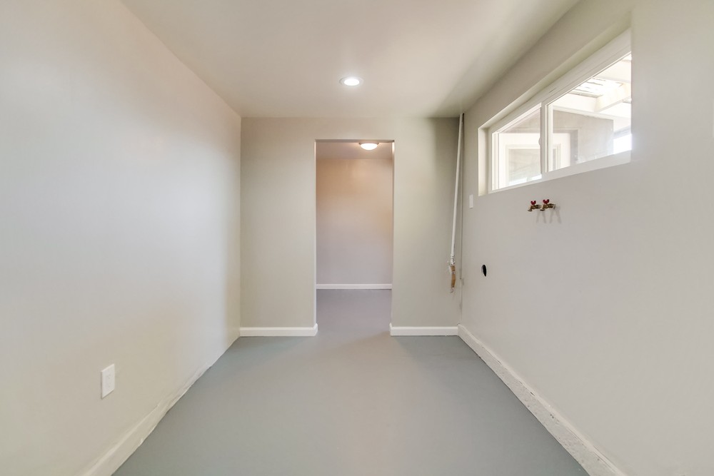Virtual tour photo 54 of 61 for 8952 Polland Ave