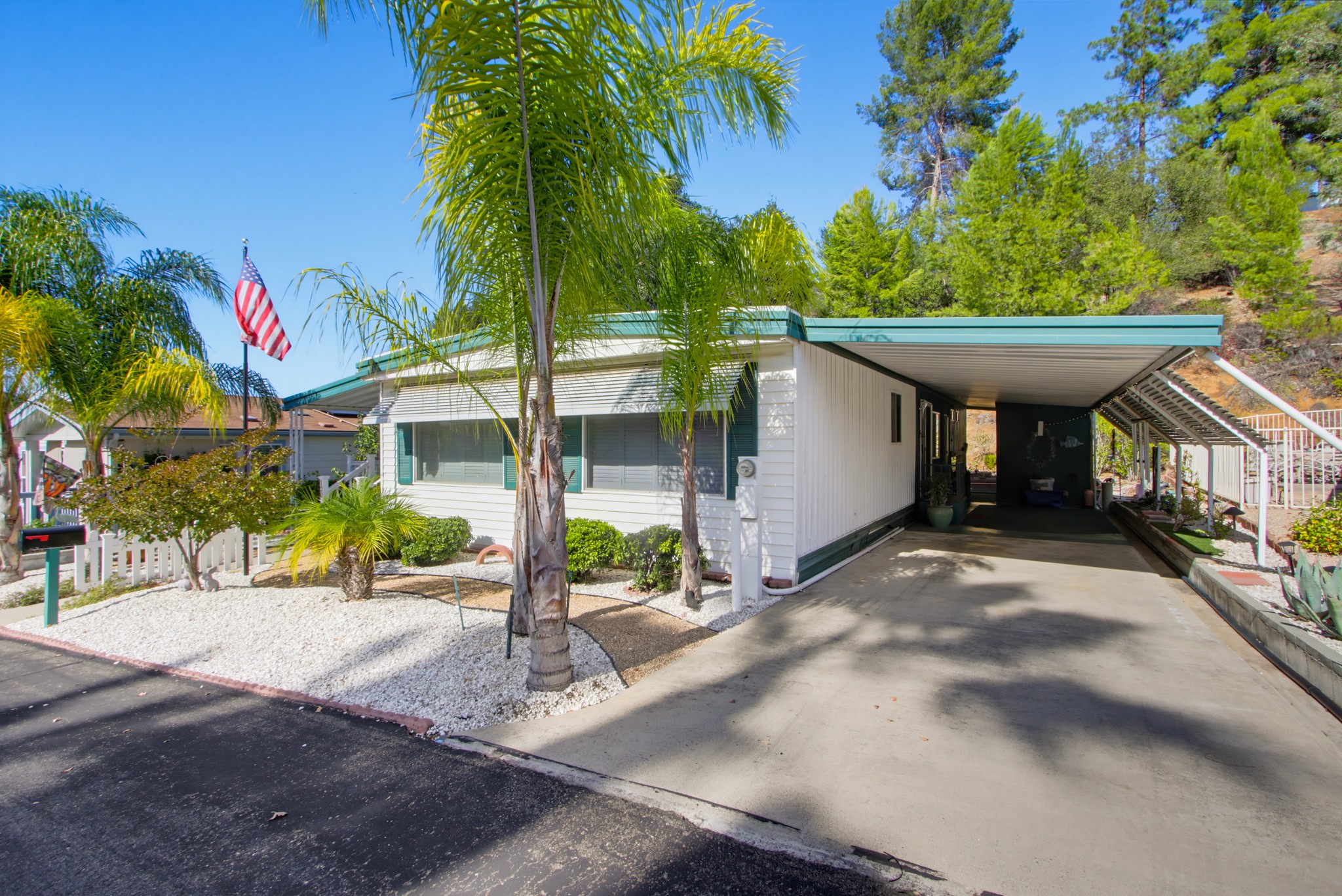 Virtual tour photo 4 of 60 for 8975 Lawrence Welk Dr