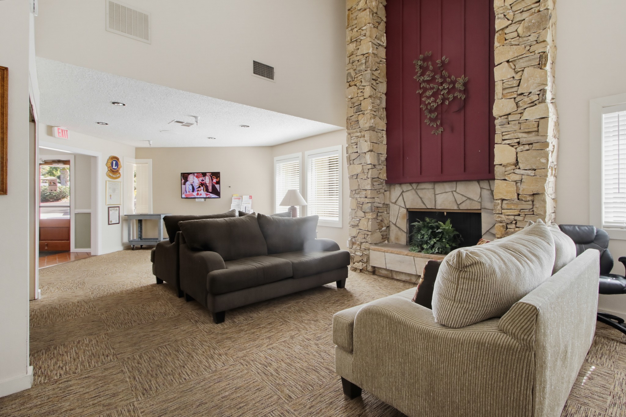Virtual tour photo 41 of 60 for 8975 Lawrence Welk Dr
