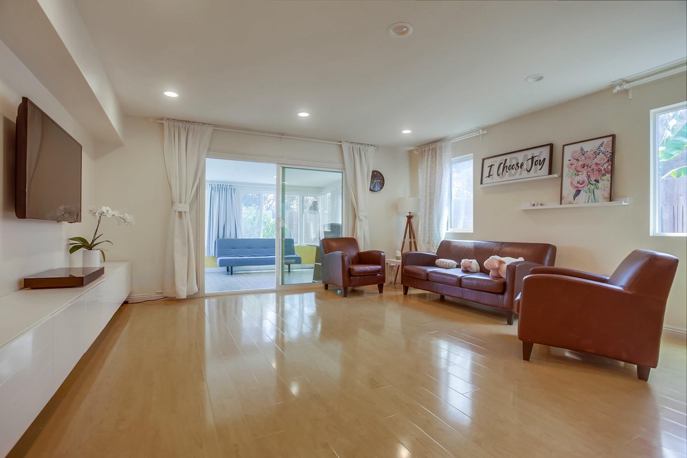 Virtual tour photo 9 of 57 for 8979 Jade Coast Ln