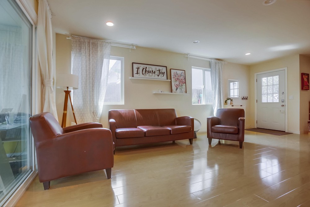 Virtual tour photo 11 of 57 for 8979 Jade Coast Ln