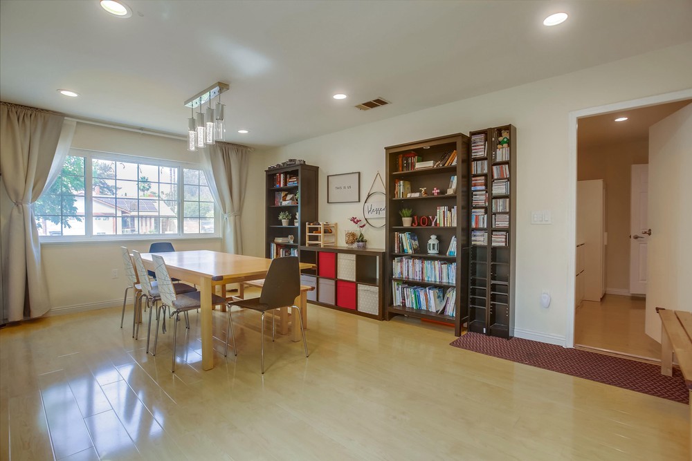 Virtual tour photo 13 of 57 for 8979 Jade Coast Ln
