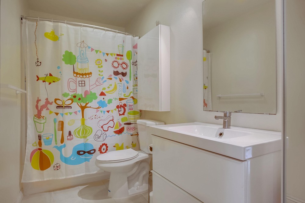 Virtual tour photo 38 of 57 for 8979 Jade Coast Ln